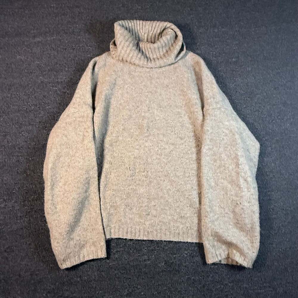 Abercrombie & Fitch Turtleneck Knit Sweater